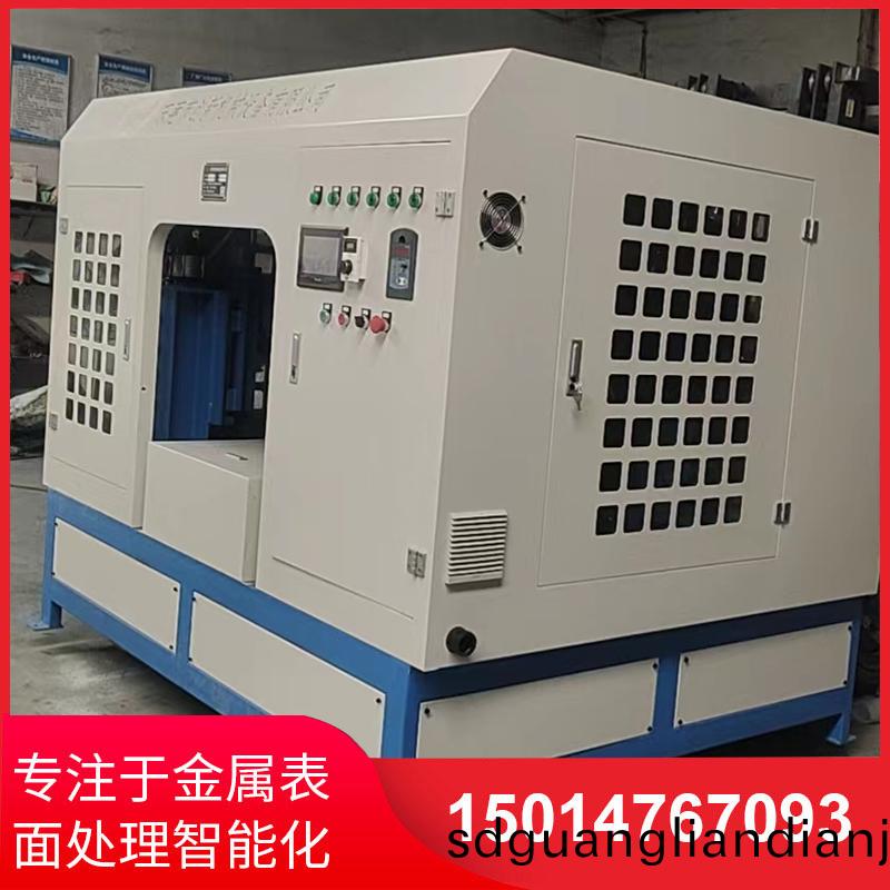 五(wu)磨頭圓盤自動(dong)抛光(guang)機